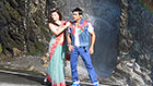 Suriya og Kajal med regnbue